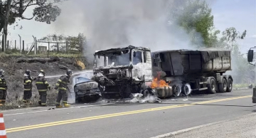 Jovem morre em acidente entre carro e carreta em rodovia de Bofete Jovem morre em acidente entre carro e carreta em rodovia de Bofete