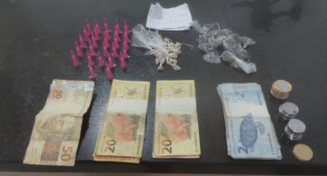 Polícia Militar desmonta ponto de tráfico na Vila Jardim em Botucatu Polícia Militar desmonta ponto de tráfico na Vila Jardim em Botucatu