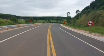 Rodovia Lázaro Cordeiro de Campos em Bofete tem tráfego liberado