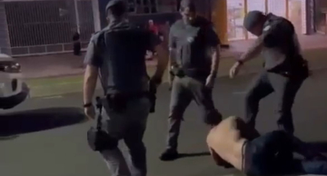 Policial envolvido em agressão na Dante Delmanto é afastado pelo comando da PM em Botucatu Policial envolvido em agressão na Dante Delmanto é afastado pelo comando da PM em Botucatu
