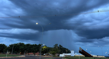 Defesa Civil emite novo alerta para chuvas fortes