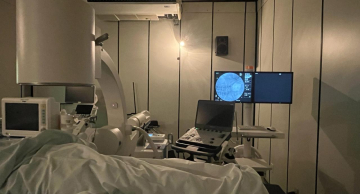 HCFMB recebe novo aparelho para tratamento de cálculo renal