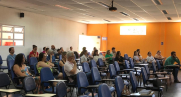 Saúde de Botucatu promove capacitação de Dentistas e Auxiliares de Saúde Bucal