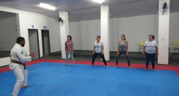 Mulheres e crianças podem fazer aulas de defesa pessoal gratuitas em Botucatu