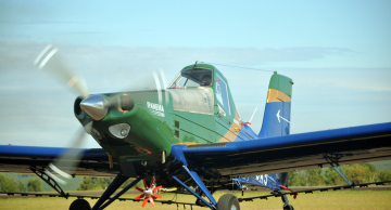 <strong>Embraer expõe avião agrícola Ipanema 203 no Bahia Farm Show</strong>