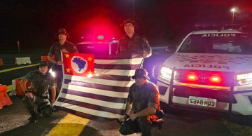 Policiais Ambientais de Botucatu participam de missão Humanitária no RS Policiais Ambientais de Botucatu participam de missão Humanitária no RS