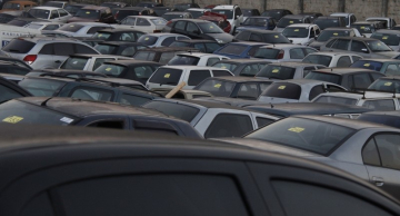 Detran-SP convoca proprietários para retirada de 900 veículos recolhidos em pátio de Botucatu