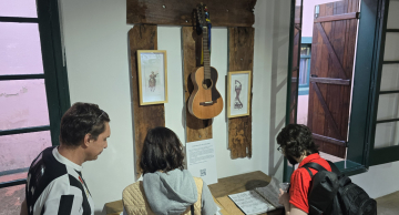 Exposição ‘Nos Braços do Violeiro’ estreia neste sábado (22) em Botucatu