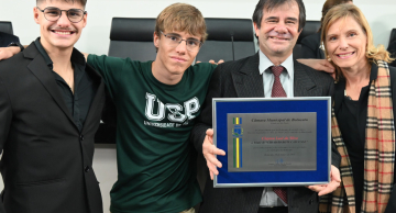 Reverendo Clayton recebe Título de Cidadão Botucatuense