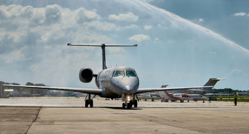 Governo Argentino formaliza pagamento dois modelos da Embraer incorporados pela Força Aérea