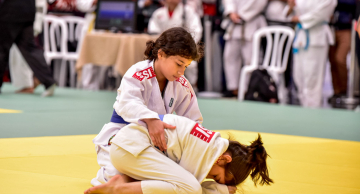 Sesi Botucatu realiza Treino de Inverno do Judô com participação de Flávio Canto