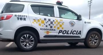 Polícia Rodoviária prende em Itatinga dois homens com cartões e aparelho ‘chupa-cabra’ Polícia Rodoviária prende em Itatinga dois homens com cartões e aparelho ‘chupa-cabra’