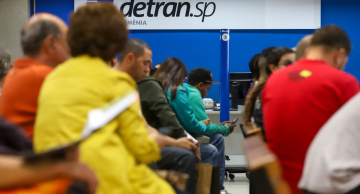 Novo golpe telefônico faz cobrança financeira em nome do Detran-SP