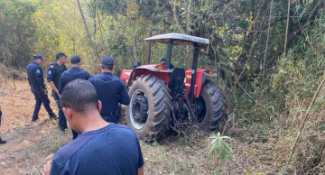 Criminosos furtam caminhões e tratores na Alcides Soares em Botucatu Criminosos furtam caminhões e tratores na Alcides Soares em Botucatu