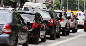 Licenciamento 2024 chega às placas 7 e 8 em outubro no estado de SP