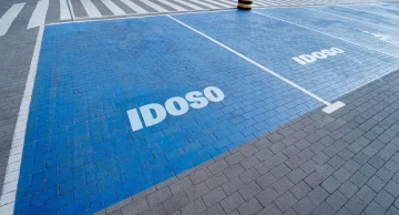 Credencial de estacionamento para idoso e PCD ganha versão digital
