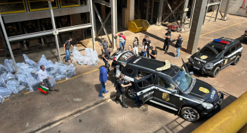 <strong>Operação policial destrói 1,3 tonelada de drogas em Botucatu</strong>