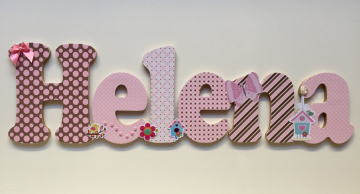 Helena é o nome preferido dos brasileiros na hora de registrar os filhos; veja a lista