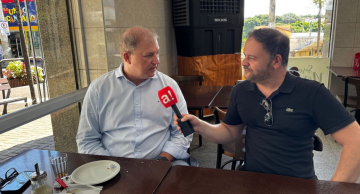 Entrevista com o Prefeito Mário Pardini na inauguração do Terminal Urbano de Botucatu