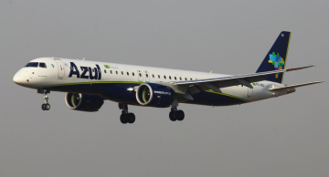Azul receberá ainda em 2024 quatro novos Embraer E195-E2