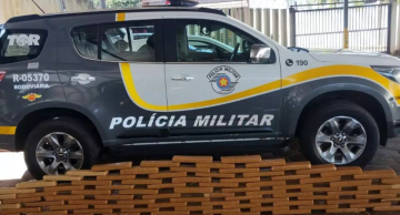 Carro com escolta é flagrado com 100 quilos de maconha na Castello Branco em Pardinho