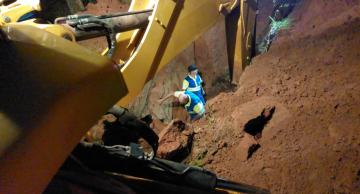 Rompimento de adutora deixa bairros da zona sul de Botucatu sem água