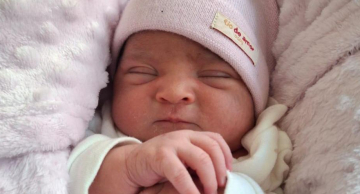 Maria Cecília é a primeira bebê nascida no HC de Botucatu em 2025