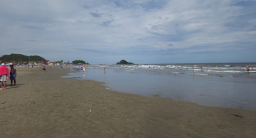 Litoral de São Paulo tem 43 praias impróprias para banho Litoral de São Paulo tem 43 praias impróprias para banho