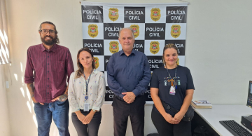 Prefeitura e Polícia Civil renovam parceria em casos de maus-tratos contra animais em Botucatu Prefeitura e Polícia Civil renovam parceria em casos de maus-tratos contra animais em Botucatu