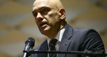 Alexandre de Moraes manda suspender Rumble no Brasil Alexandre de Moraes manda suspender Rumble no Brasil
