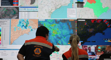 Defesa Civil alerta para chegada de frente fria e monta gabinete de crise a partir de domingo (9)