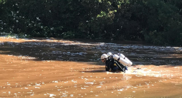 Homem morre afogado durante pescaria no ‘Véu de Noiva’ em Botucatu Homem morre afogado durante pescaria no ‘Véu de Noiva’ em Botucatu