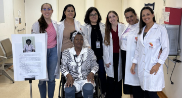 Arte que cura: paciente que teve pernas amputadas, redescobre o sentido da vida por meio da pintura em Botucatu Arte que cura: paciente que teve pernas amputadas, redescobre o sentido da vida por meio da pintura em Botucatu