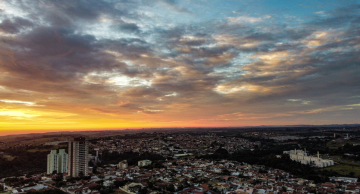 Tempo em Botucatu: Fim de semana começa com sol, mas previsão indica mudanças Tempo em Botucatu: Fim de semana começa com sol, mas previsão indica mudanças
