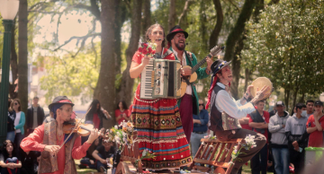 Botucatu recebe espetáculo gratuito com música, dança e mistério inspirado na cultura cigana