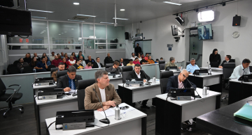 Projeto de reestruturação de servidores da Câmara é aprovado pelos vereadores de Botucatu Projeto de reestruturação de servidores da Câmara é aprovado pelos vereadores de Botucatu