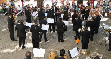 Banda Municipal se apresenta no sábado (10) em homenagem ao Dia das Mães Banda Municipal se apresenta no sábado (10) em homenagem ao Dia das Mães