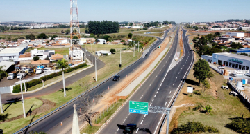 Marginais da Castelinho em Botucatu serão inauguradas com presença de Tarcísio de Freitas nesta sexta (25) Marginais da Castelinho em Botucatu serão inauguradas com presença de Tarcísio de Freitas nesta sexta (25)