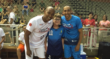 Jogo das Estrelas de Volei será neste sábado (07) em Botucatu Jogo das Estrelas de Volei será neste sábado (07) em Botucatu