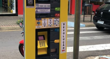 Parquímetro traz mais facilidade para agilizar a compra do tempo de estacionamento