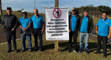 Rotary Club Botucatu-Norte realiza ação de limpeza na Rodovia Alcides Soares