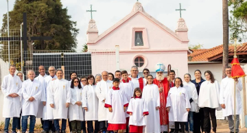 Paróquia de São Pio X promove 6ª Festa da Capela de Santa Cruz de Anna Rosa Paróquia de São Pio X promove 6ª Festa da Capela de Santa Cruz de Anna Rosa