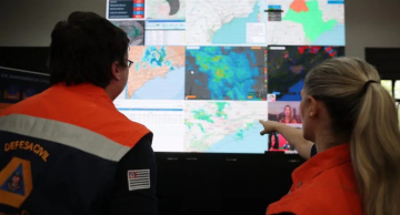 Pela primeira vez, Defesa Civil de SP aciona cell broadcast para alertar sobre baixa umidade do ar Pela primeira vez, Defesa Civil de SP aciona cell broadcast para alertar sobre baixa umidade do ar