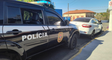 Polícia Civil localiza veículo com registro de estelionato em Itatinga Polícia Civil localiza veículo com registro de estelionato em Itatinga