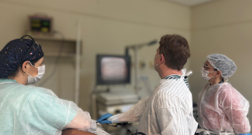 Serviço de Endoscopia do HCFMB realiza procedimento inédito no tratamento de fístula Serviço de Endoscopia do HCFMB realiza procedimento inédito no tratamento de fístula