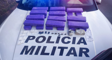 PM de Botucatu apreende mais de 15 quilos de drogas na Rodovia João Hipólito Martins PM de Botucatu apreende mais de 15 quilos de drogas na Rodovia João Hipólito Martins