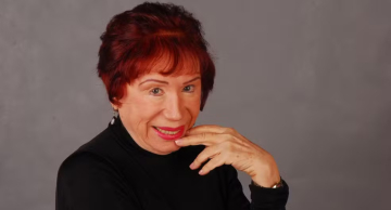 Berta Loran, atriz consagrada em programas de humor, morre aos 99 anos no Rio Berta Loran, atriz consagrada em programas de humor, morre aos 99 anos no Rio