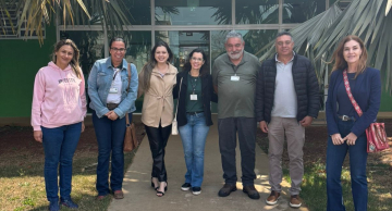 Troca de experiências fortalece cooperação entre Secretarias de Agricultura de Botucatu e Bauru Troca de experiências fortalece cooperação entre Secretarias de Agricultura de Botucatu e Bauru