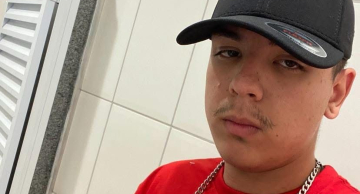 Jovem de 20 anos morre após acidente de moto em Botucatu Jovem de 20 anos morre após acidente de moto em Botucatu