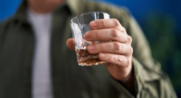 Professor da Unesp/Botucatu alerta para os sintomas desencadeados por bebidas contaminadas com metanol Professor da Unesp/Botucatu alerta para os sintomas desencadeados por bebidas contaminadas com metanol